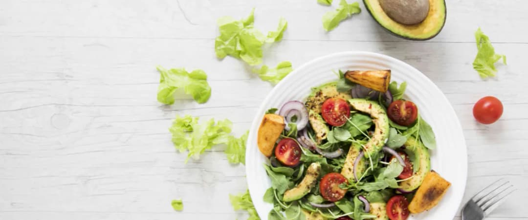 Jak jeść dietetycznie i unikać pułapek zdrowego odżywiania