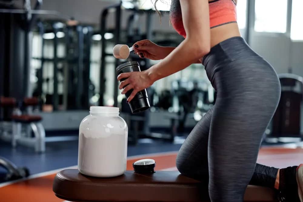 Ile białka na redukcji? Sprawdź, jak uniknąć utraty masy mięśniowej